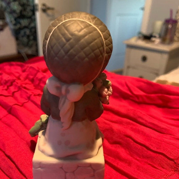 Kim Anderson’s “Pretty as a Picture” - Picture 3 of 5